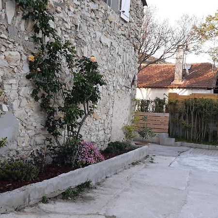 Maison d'hôtes Les Cadets à La Bouilladisse Extérieur photo